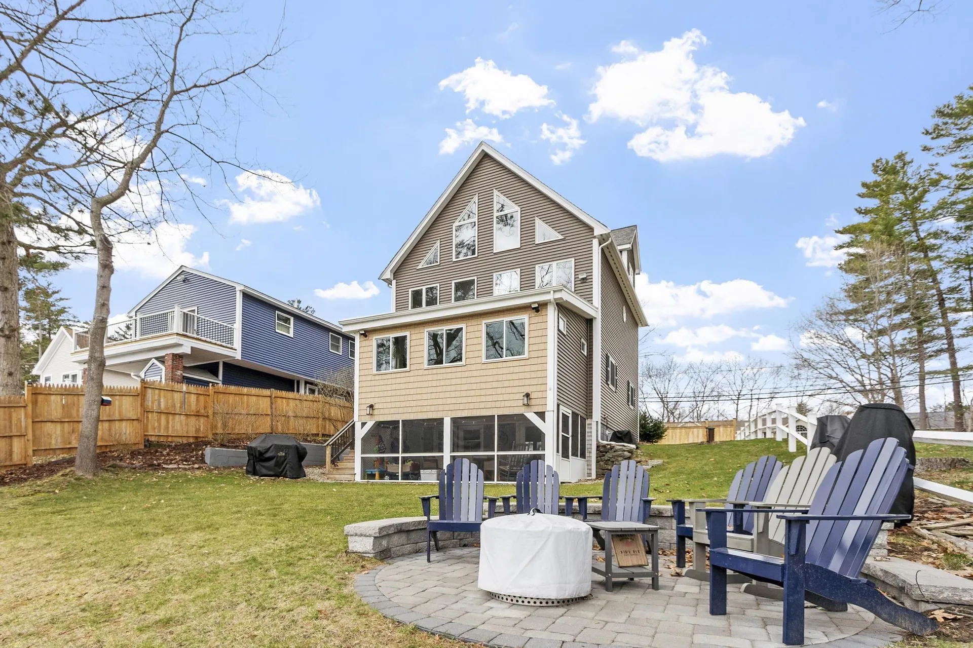 43 Shore Drive Salem NH 03079