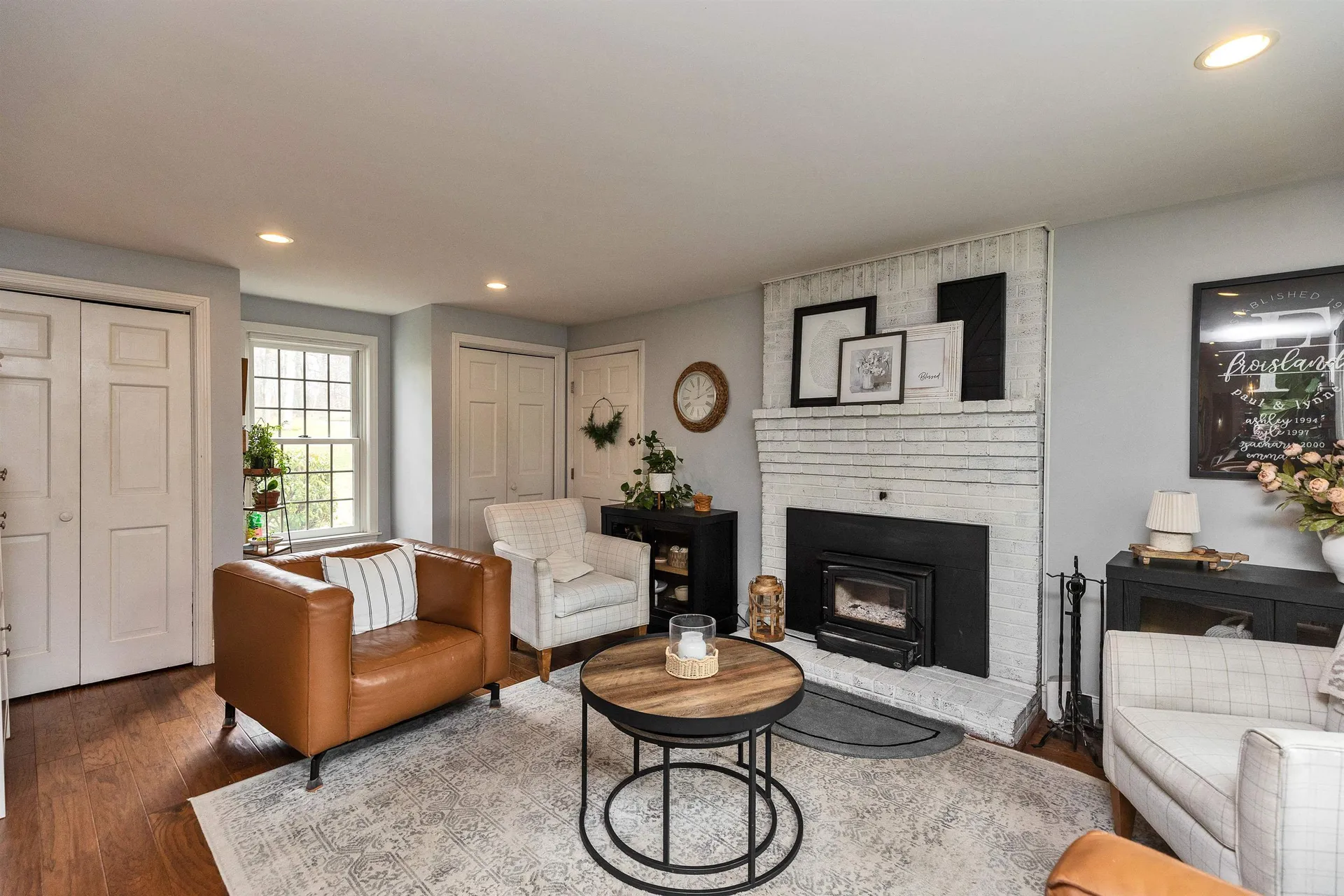 7 Kent Street Windham NH 03087