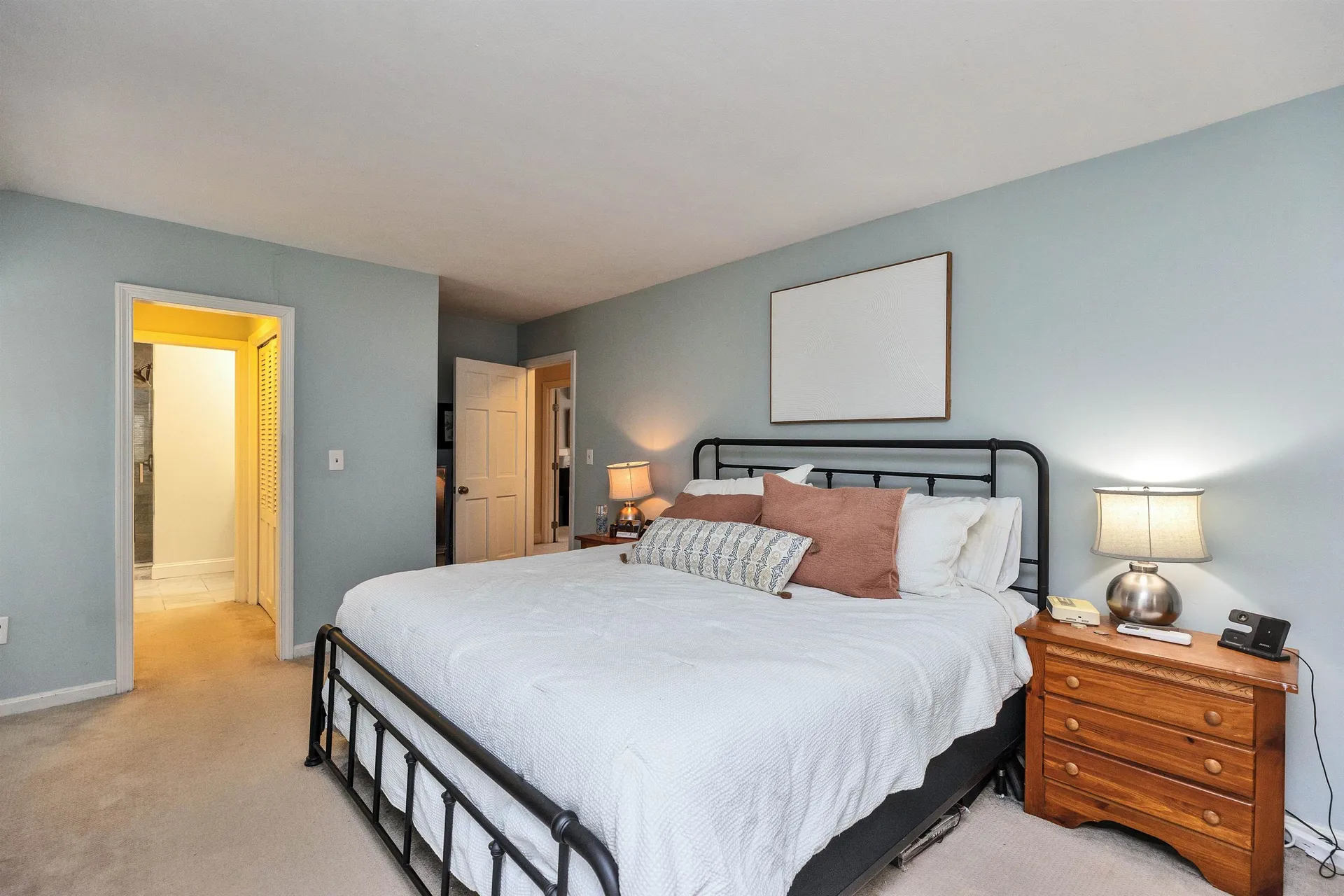 7 Kent Street Windham NH 03087