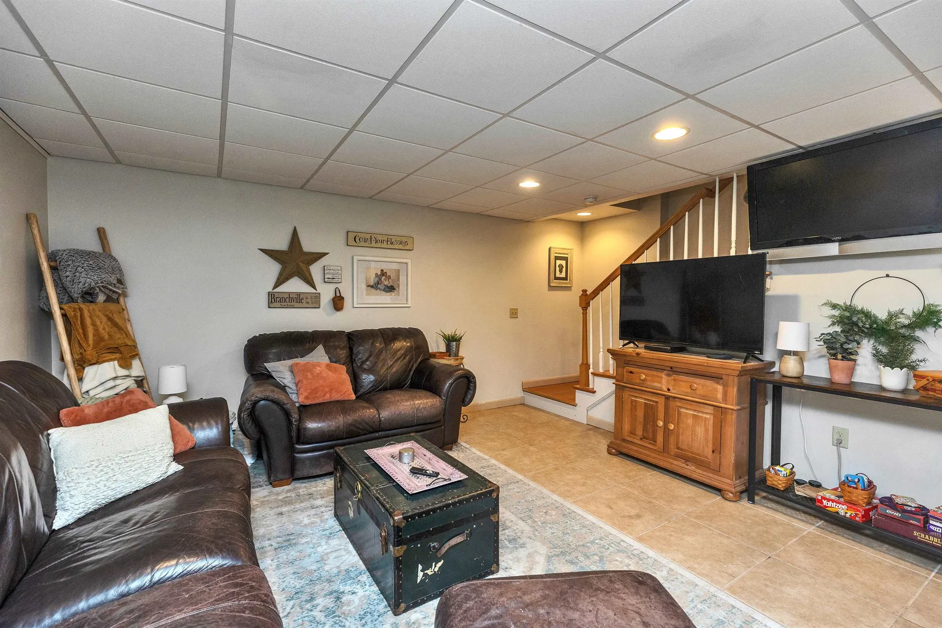 7 Kent Street Windham NH 03087