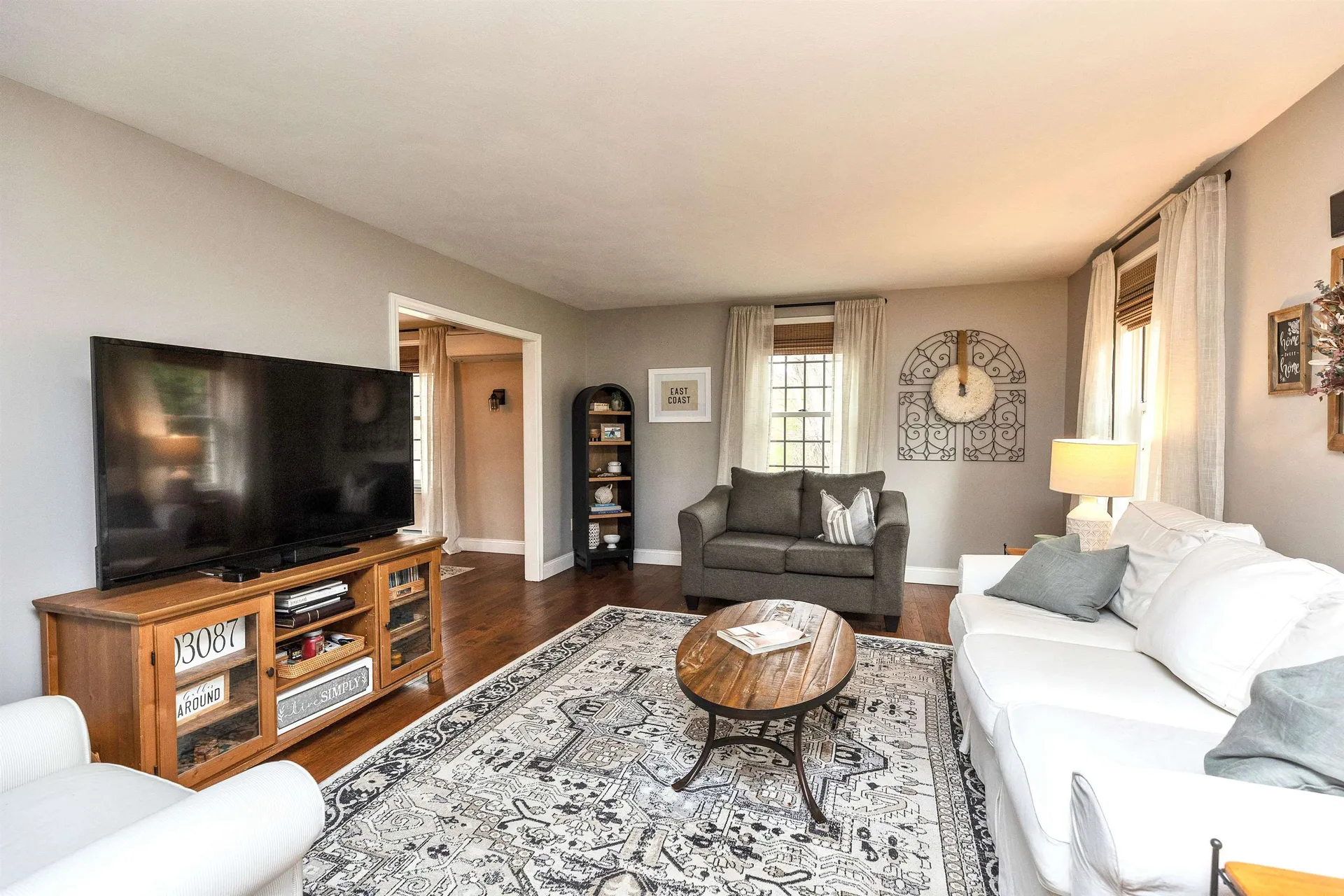 7 Kent Street Windham NH 03087