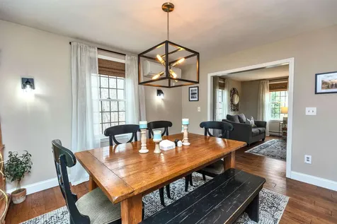 7 Kent Street Windham NH 03087