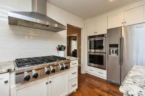 7 Kent Street Windham NH 03087