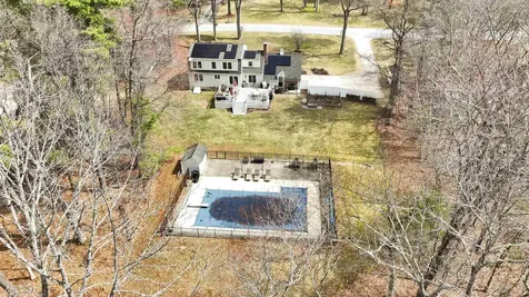 7 Kent Street Windham NH 03087