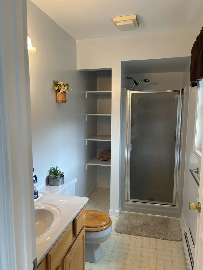7 Chelsea Road Essex Junction VT 05452