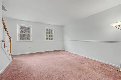 13 Glenview Drive Hudson NH 03051