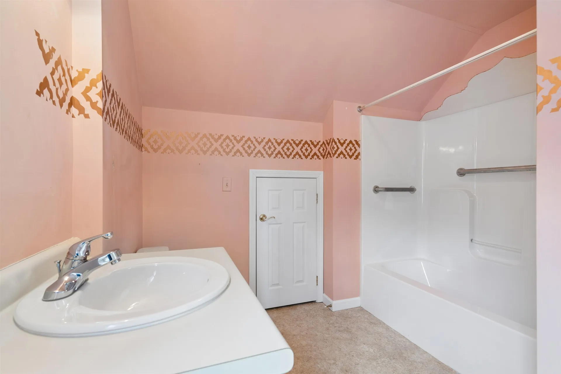 18 Linden Drive Lebanon NH 03784