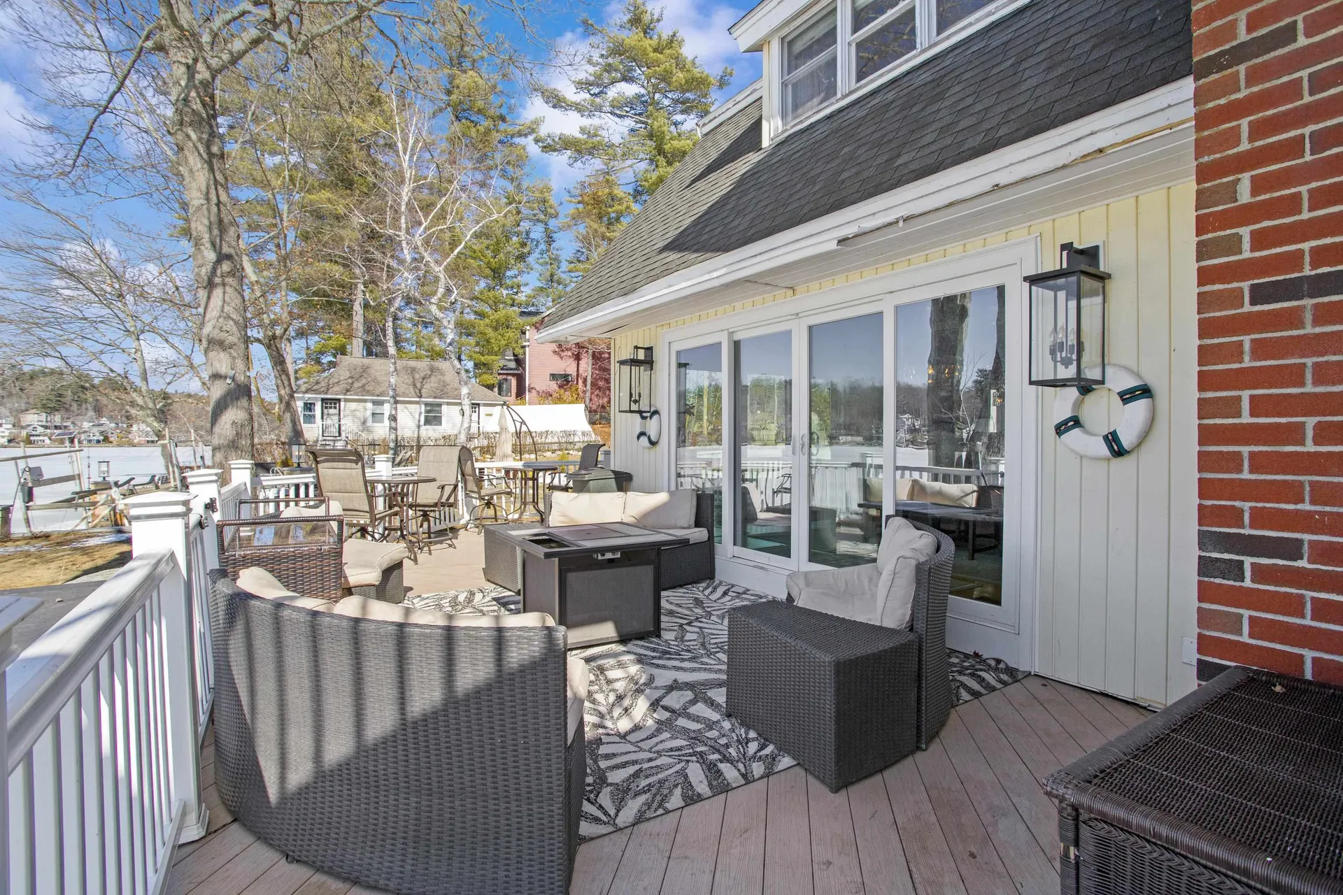 29-31 Walkeys Road Windham NH 03087