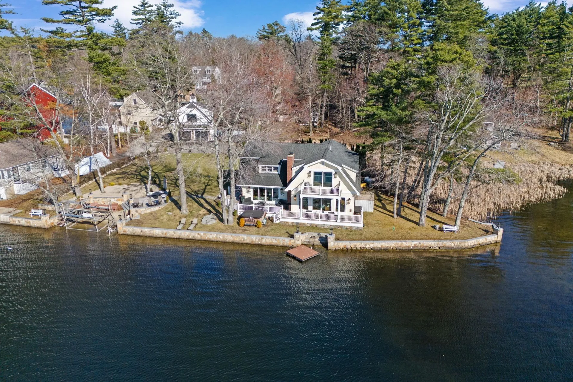 29-31 Walkeys Road Windham NH 03087