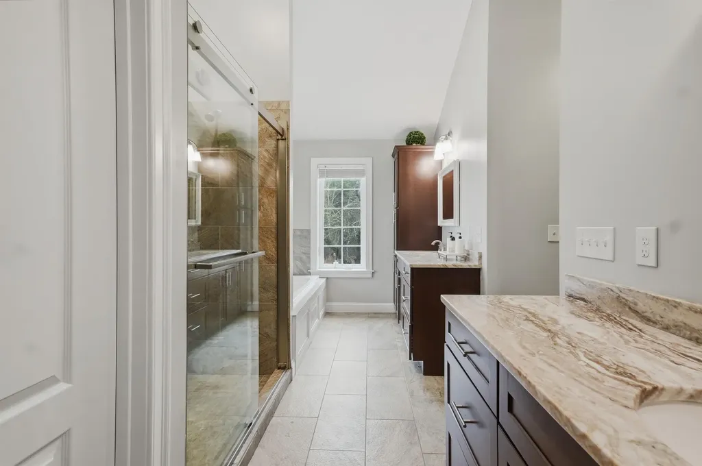 71 Bedford Road Merrimack NH 03054