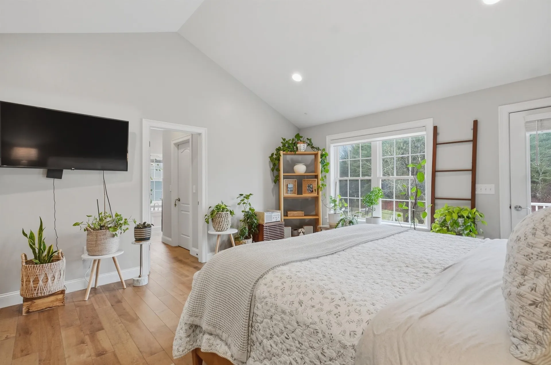 71 Bedford Road Merrimack NH 03054