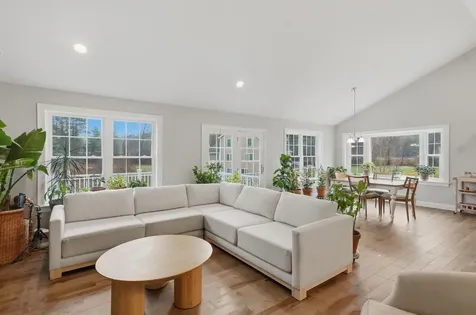 71 Bedford Road Merrimack NH 03054