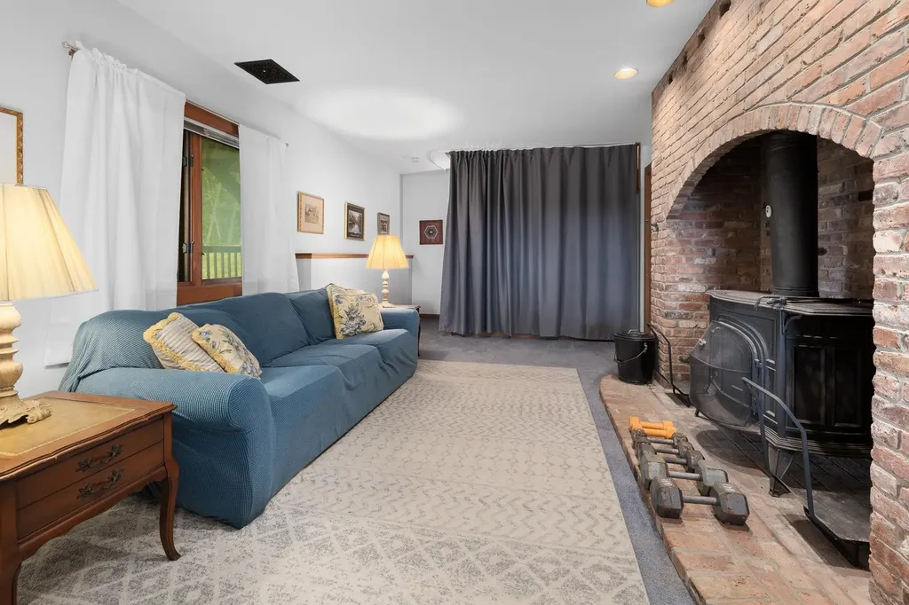 132 Loveland Hill Road Hartford VT 05001