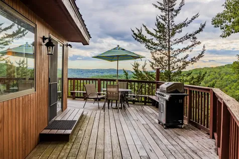 132 Loveland Hill Road Hartford VT 05001