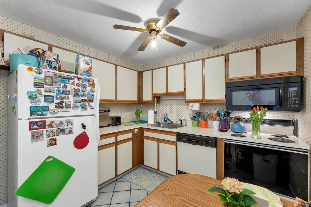 37 Indian Brook Circle Rochester NH 03867