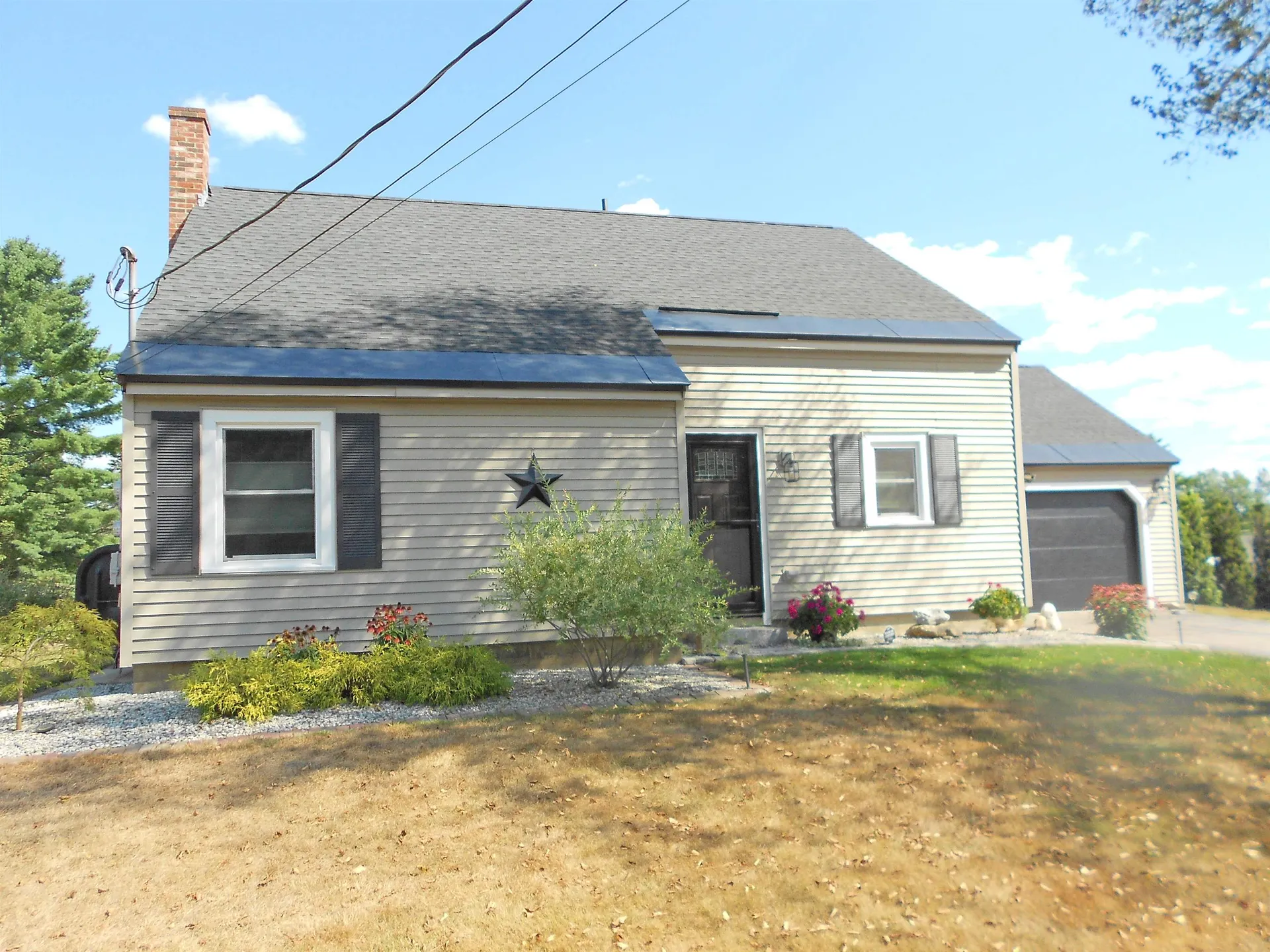 1783 Parade Road Laconia NH 03246