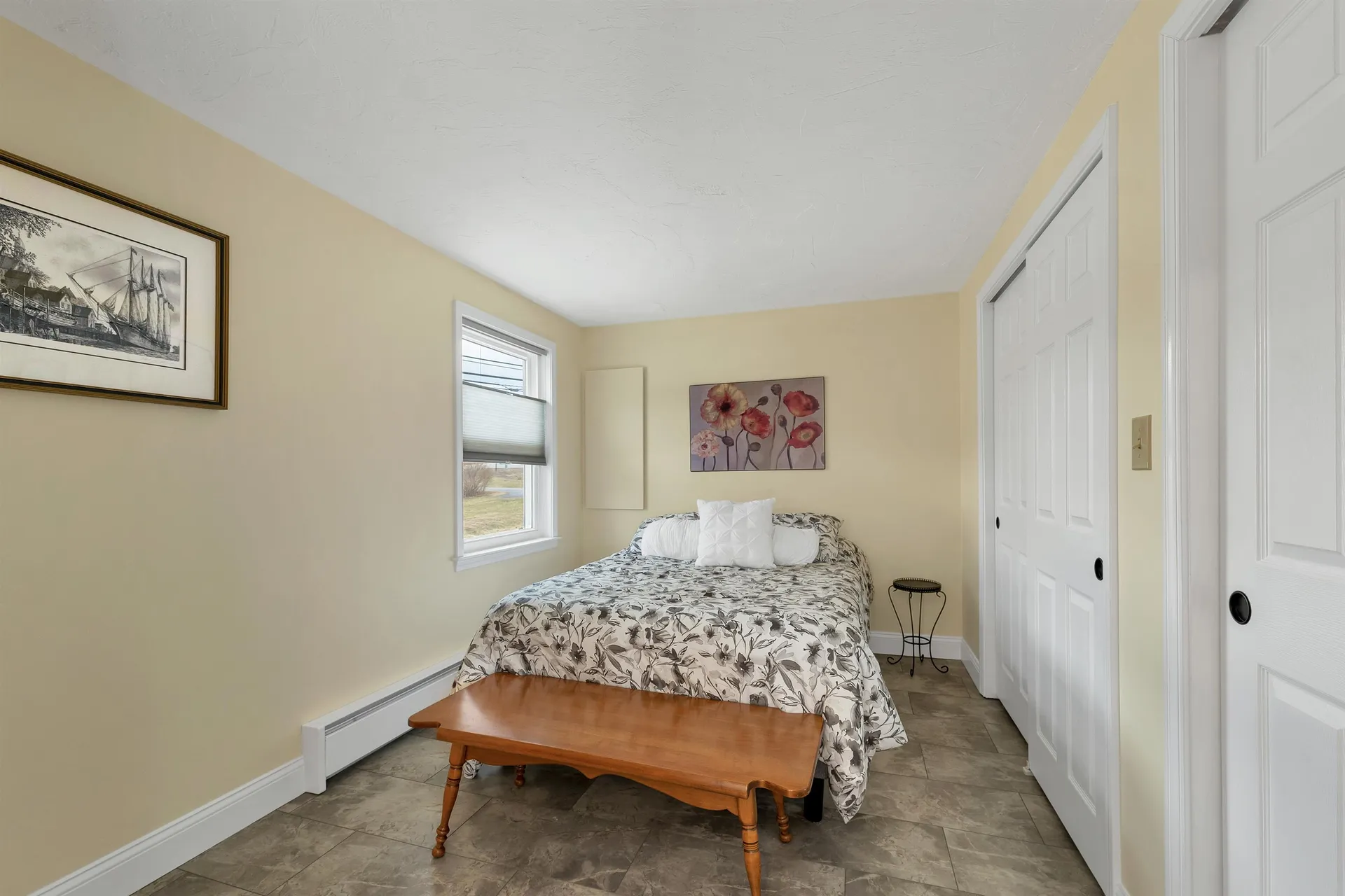 1783 Parade Road Laconia NH 03246