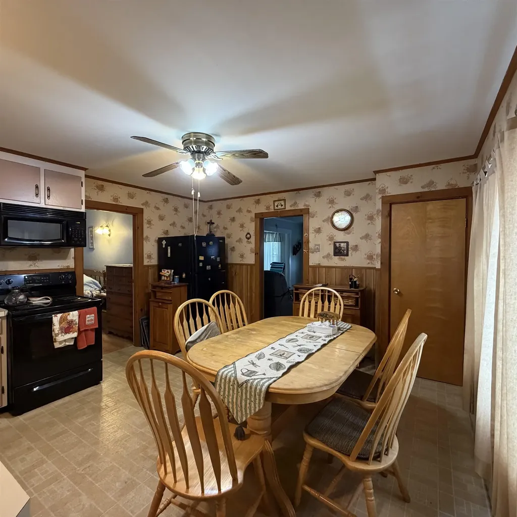 10 Willey Street Rochester NH 03867