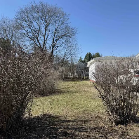 10 Willey Street Rochester NH 03867