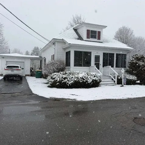 10 Willey Street Rochester NH 03867