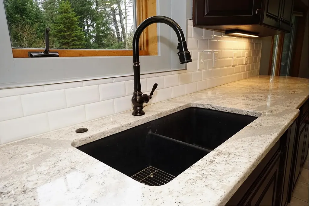 53 Meadow Fox Lane Chester NH 03036