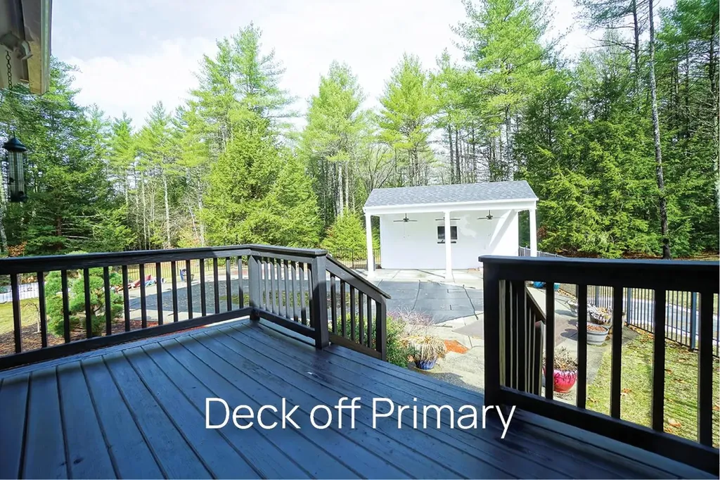 53 Meadow Fox Lane Chester NH 03036