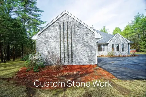 53 Meadow Fox Lane Chester NH 03036