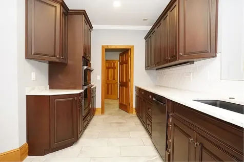 53 Meadow Fox Lane Chester NH 03036