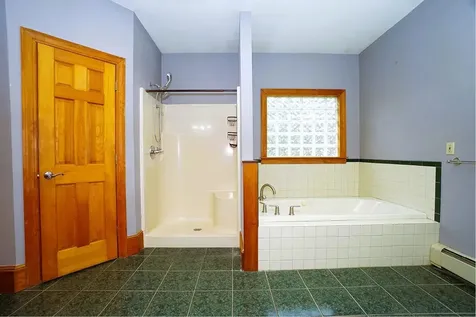 53 Meadow Fox Lane Chester NH 03036