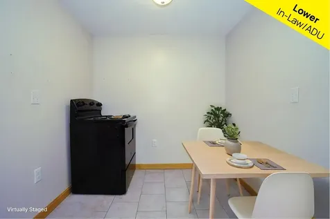 53 Meadow Fox Lane Chester NH 03036