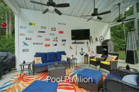 53 Meadow Fox Lane Chester NH 03036