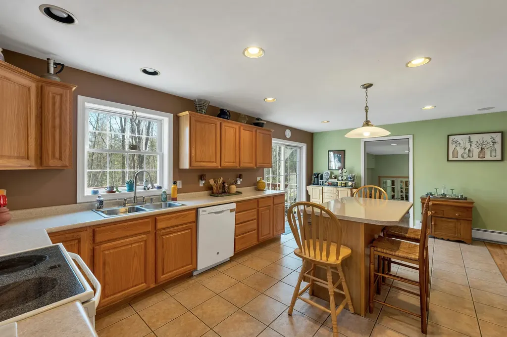 59 Davis Crossing Road New Durham NH 03855