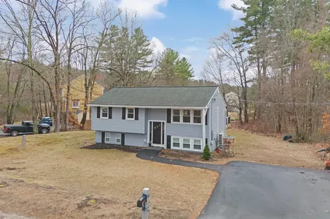 9 Gamache Road Derry NH 03038