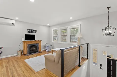 9 Gamache Road Derry NH 03038