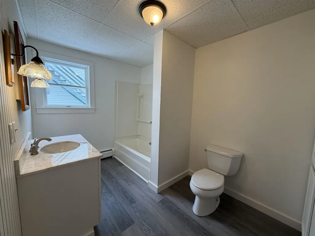 80 Central Street Brattleboro VT 05301
