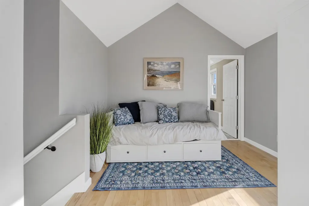 9A N Street Hampton NH 03842