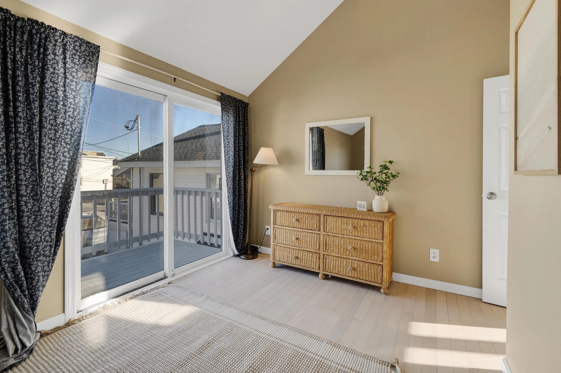 9A N Street Hampton NH 03842