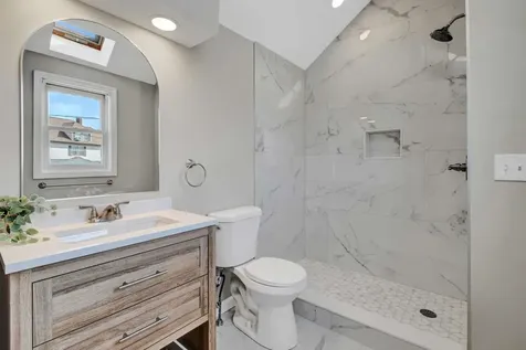 9A N Street Hampton NH 03842