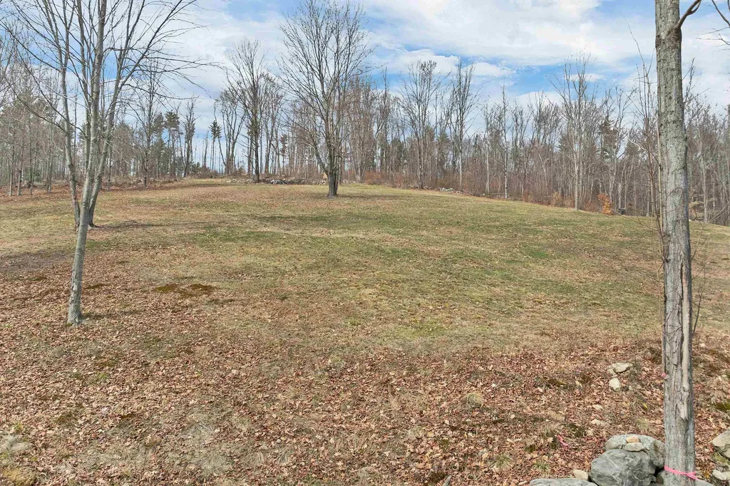 7298 Oak Hill Road Loudon NH 03307