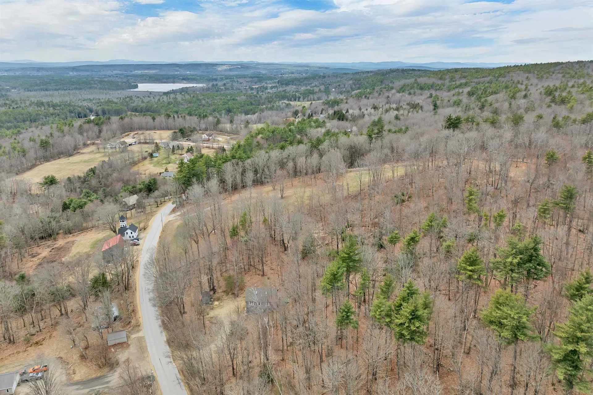 7298 Oak Hill Road Loudon NH 03307