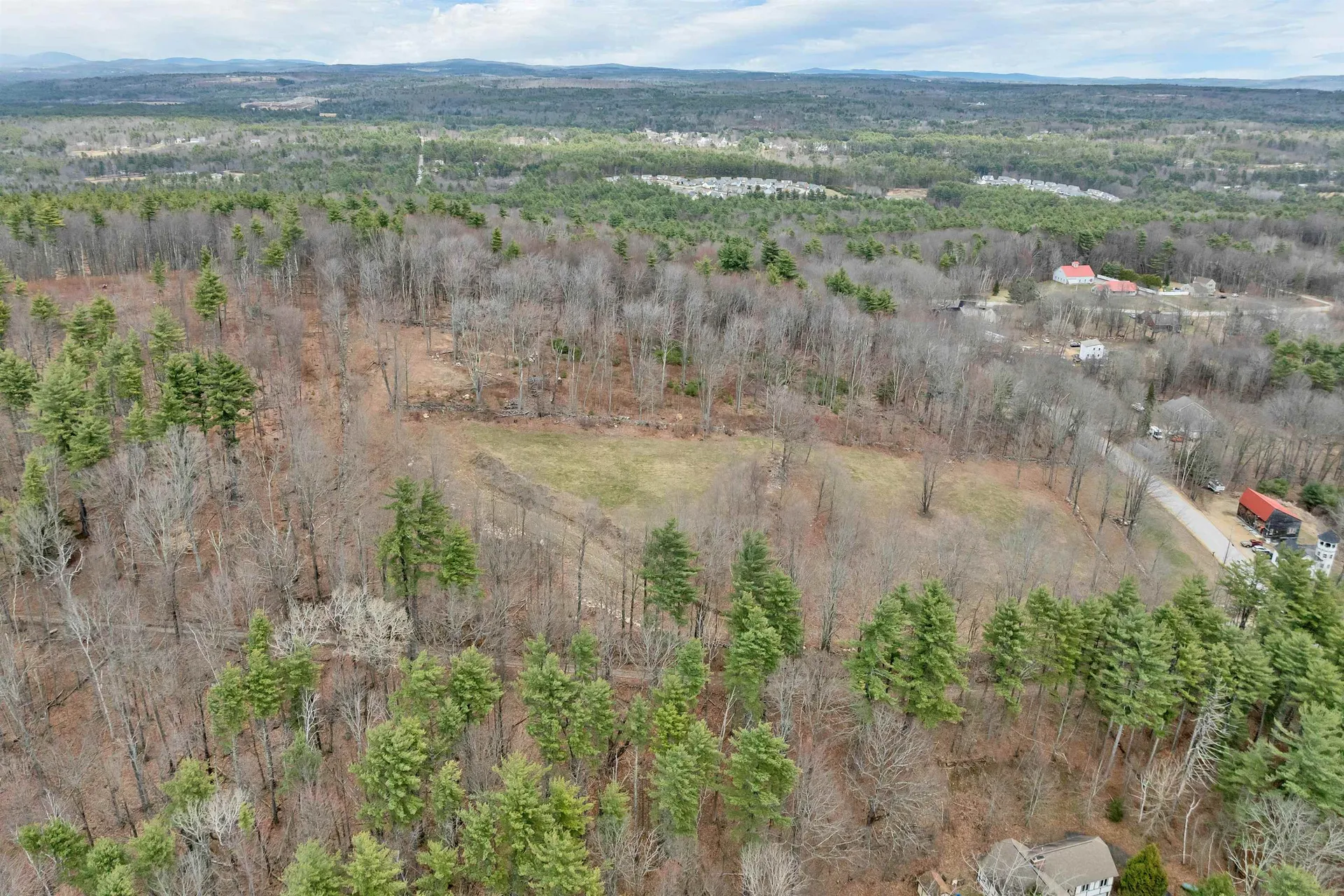 7298 Oak Hill Road Loudon NH 03307