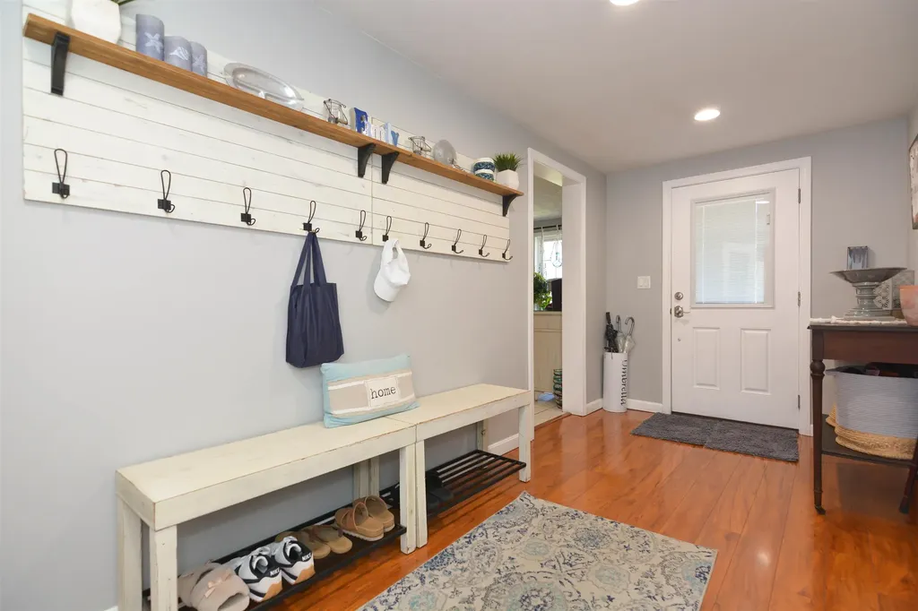 10 Whidden Lane Litchfield NH 03052