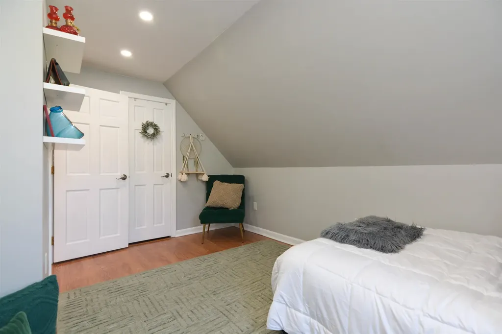 10 Whidden Lane Litchfield NH 03052