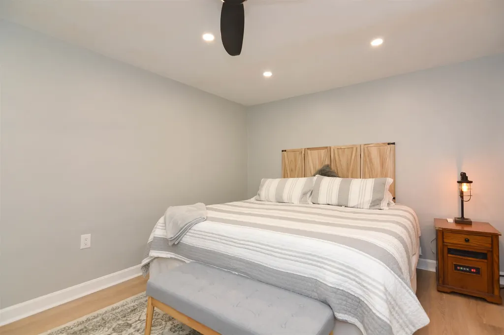 10 Whidden Lane Litchfield NH 03052