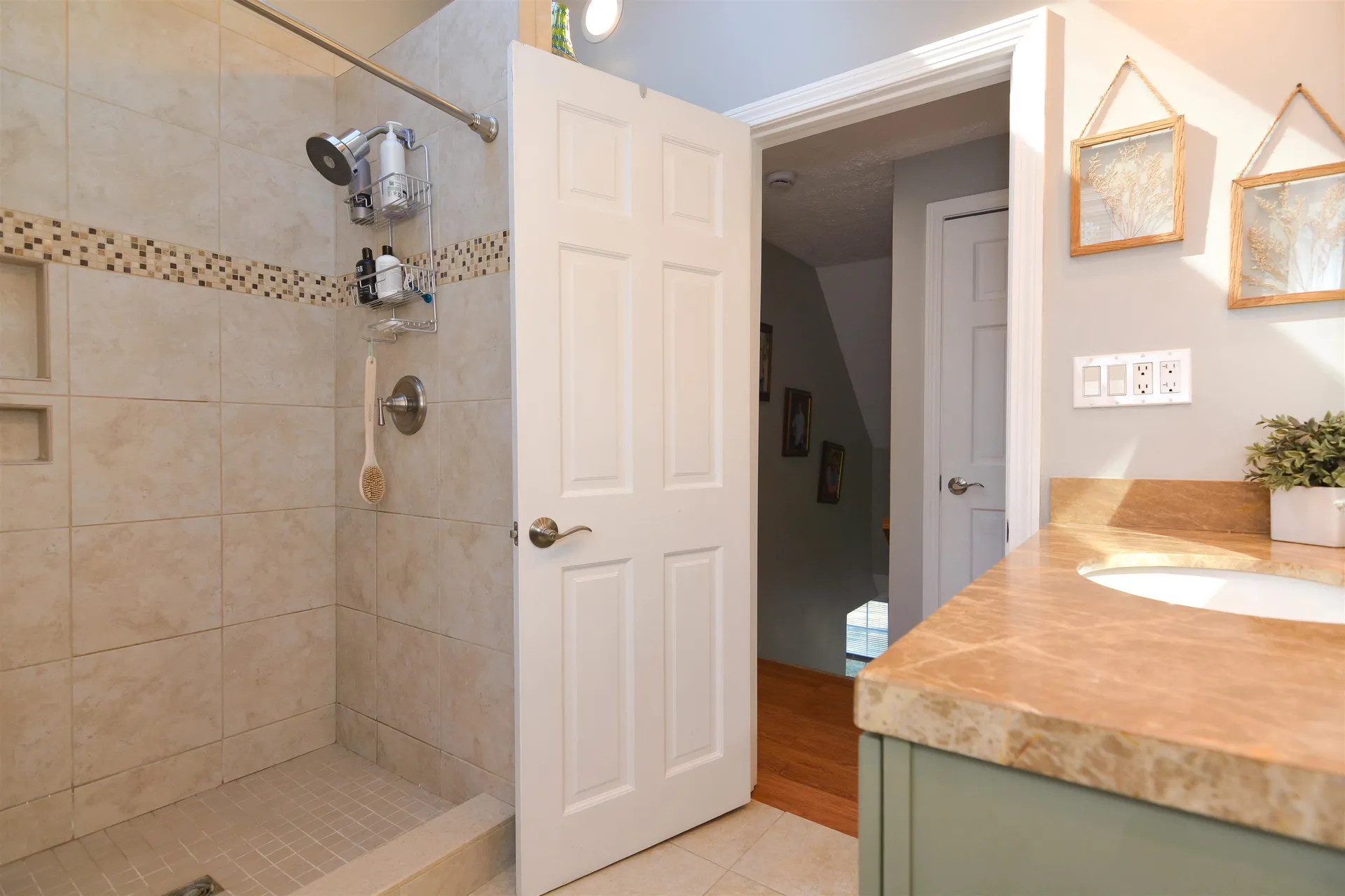 10 Whidden Lane Litchfield NH 03052