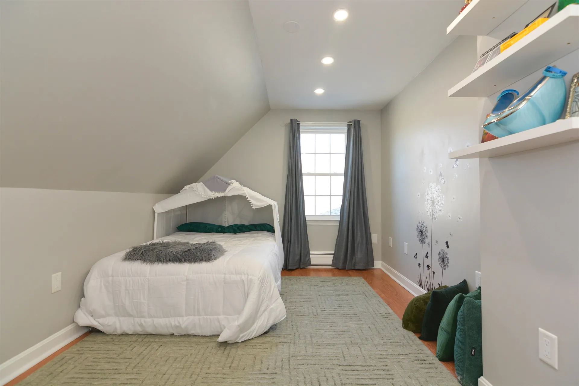 10 Whidden Lane Litchfield NH 03052