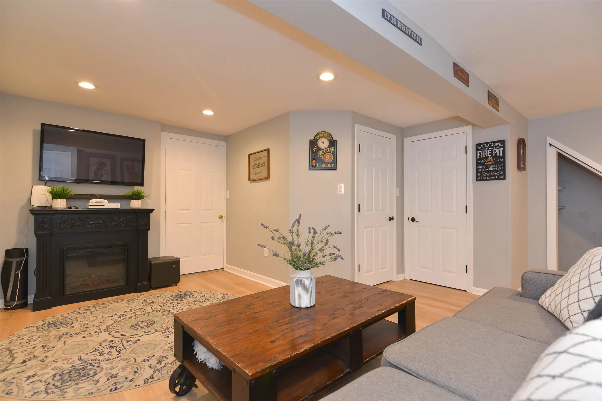 10 Whidden Lane Litchfield NH 03052