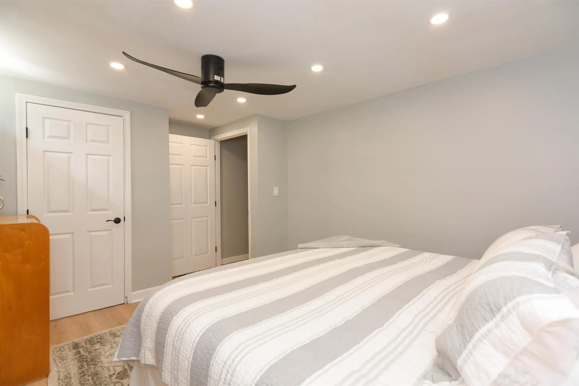 10 Whidden Lane Litchfield NH 03052