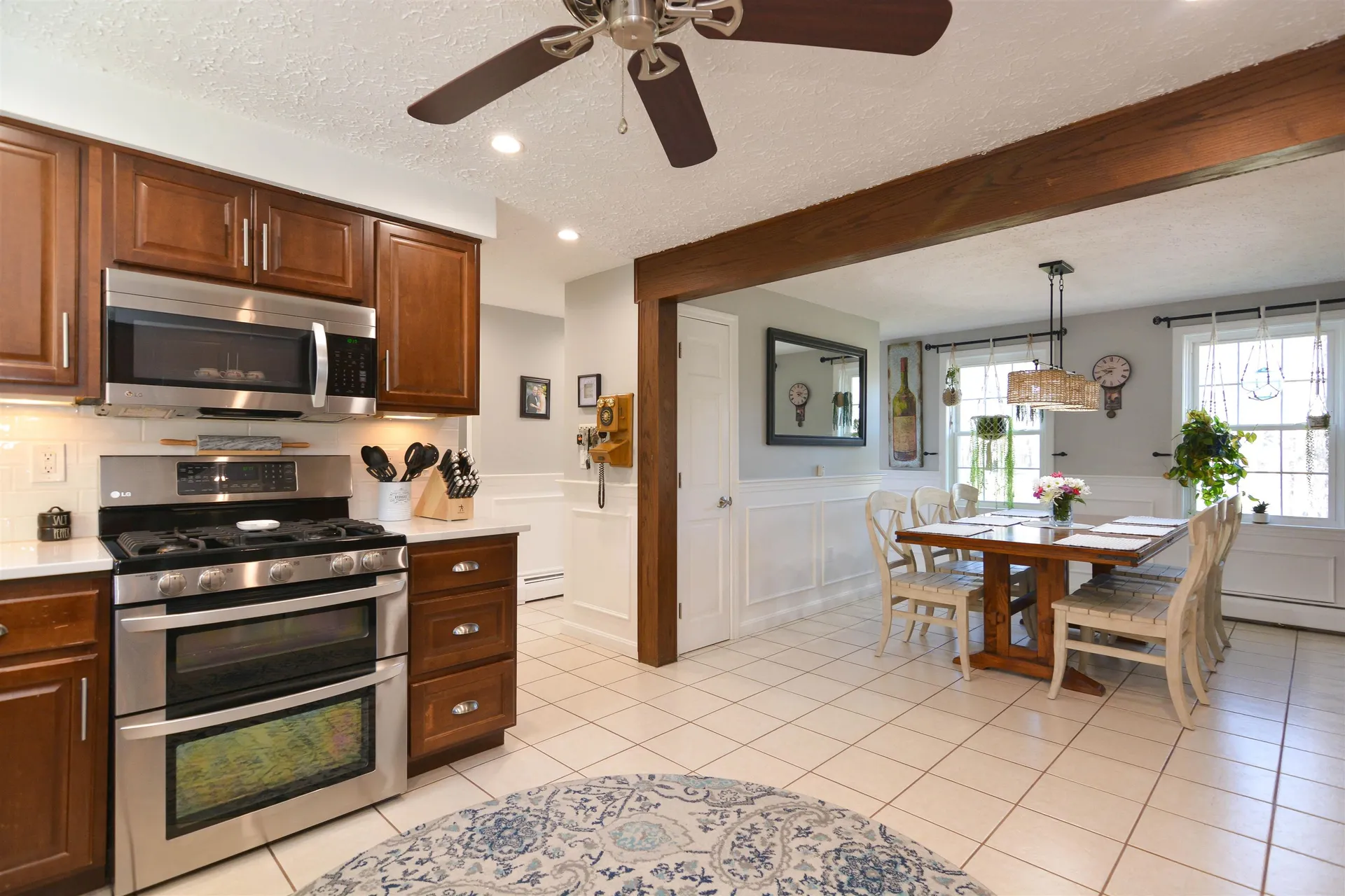 10 Whidden Lane Litchfield NH 03052