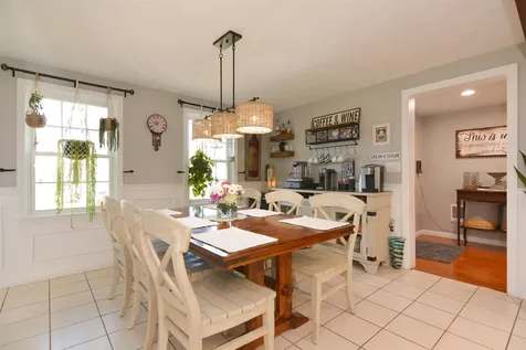 10 Whidden Lane Litchfield NH 03052
